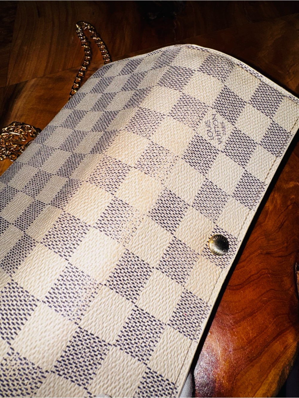 Louis Vuitton DAMIER AZUR White, Sarah wallet converted Crossbody vintage 2010 - Picture 17 of 17